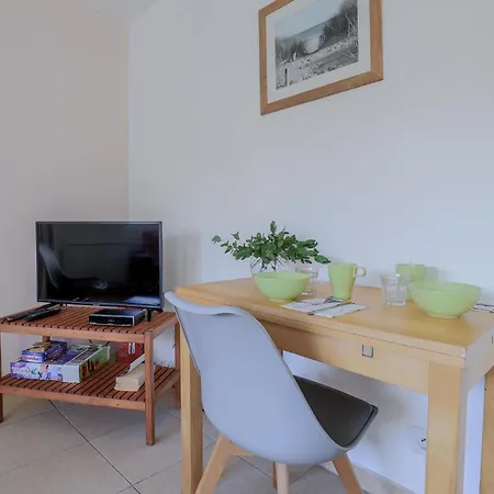 1 Bedroom Gorgeous In Hébergement de vacances *